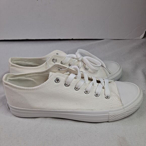 Mudd Shoes - Mudd Ellie-11L Women's Canvas Sneakers Sz 9 White Canvas Lace-Up Low Top Cap Toe